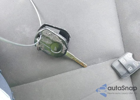 2015 Ford Fiesta Se из США, поврежденный, VIN 3FADP4BJ8FM199191